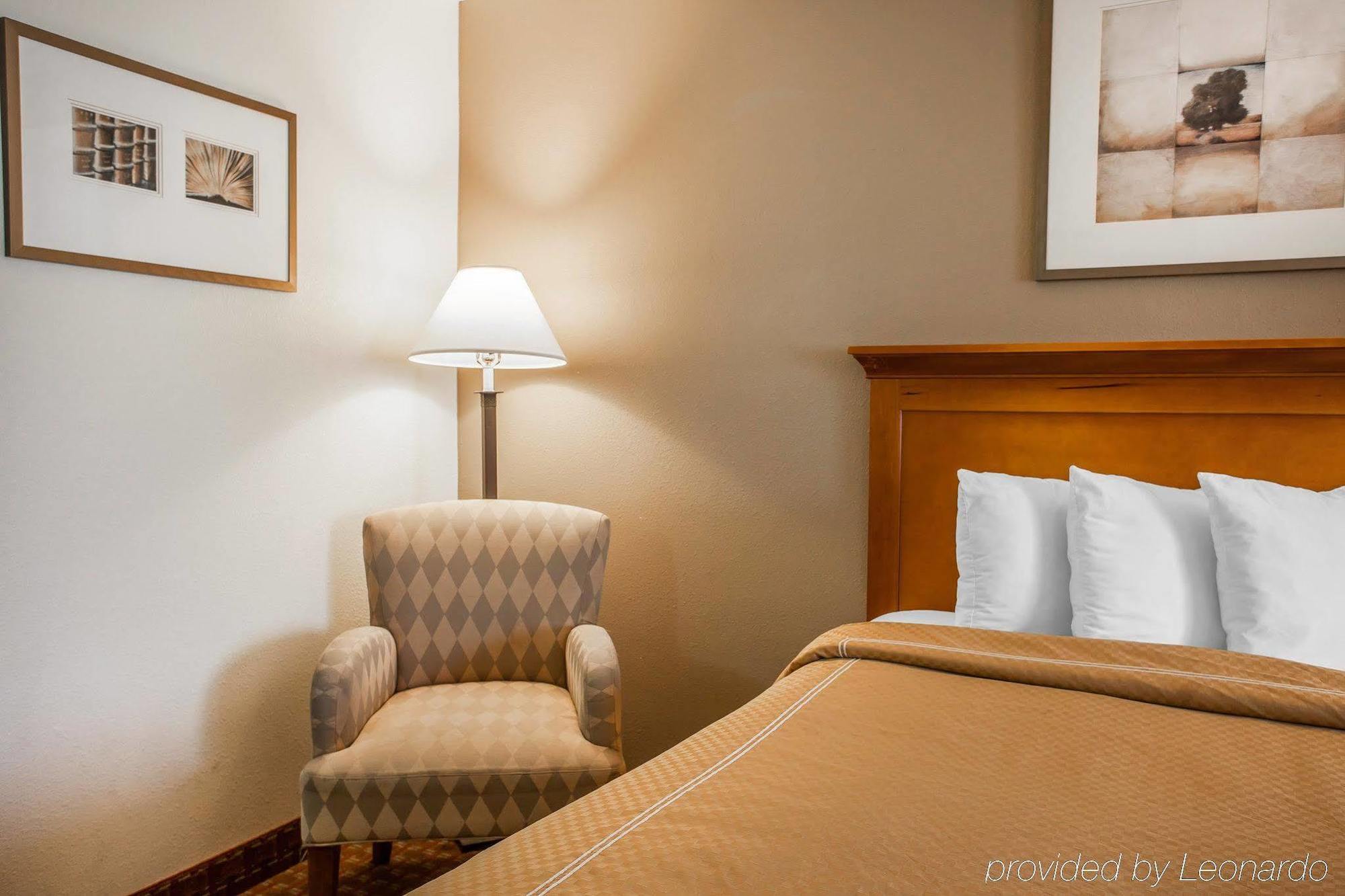 Econo Lodge Федерал Уей Екстериор снимка